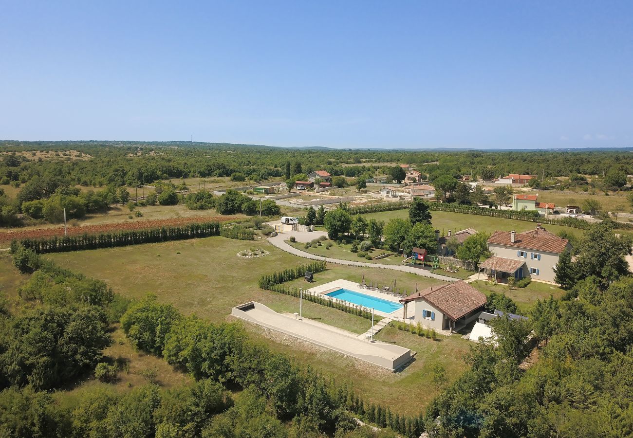 House in Svetvincenat - Poolincluded - Stancija Cabrunici