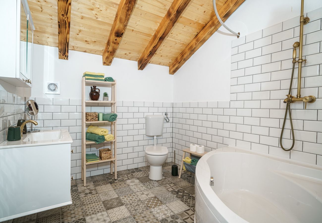 House in Stankovci - Poolincluded - Villa Malou
