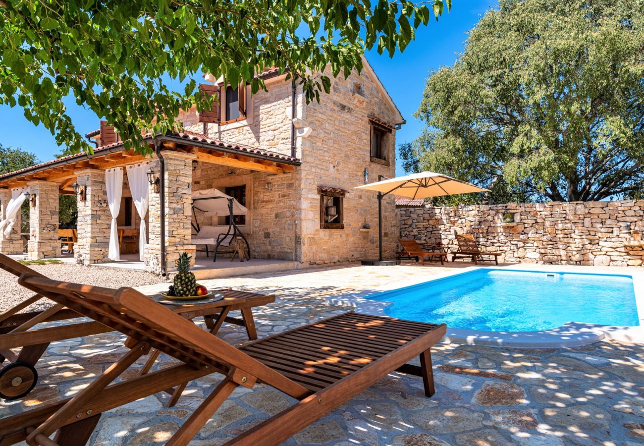 House in Stankovci - Poolincluded - Villa Malou