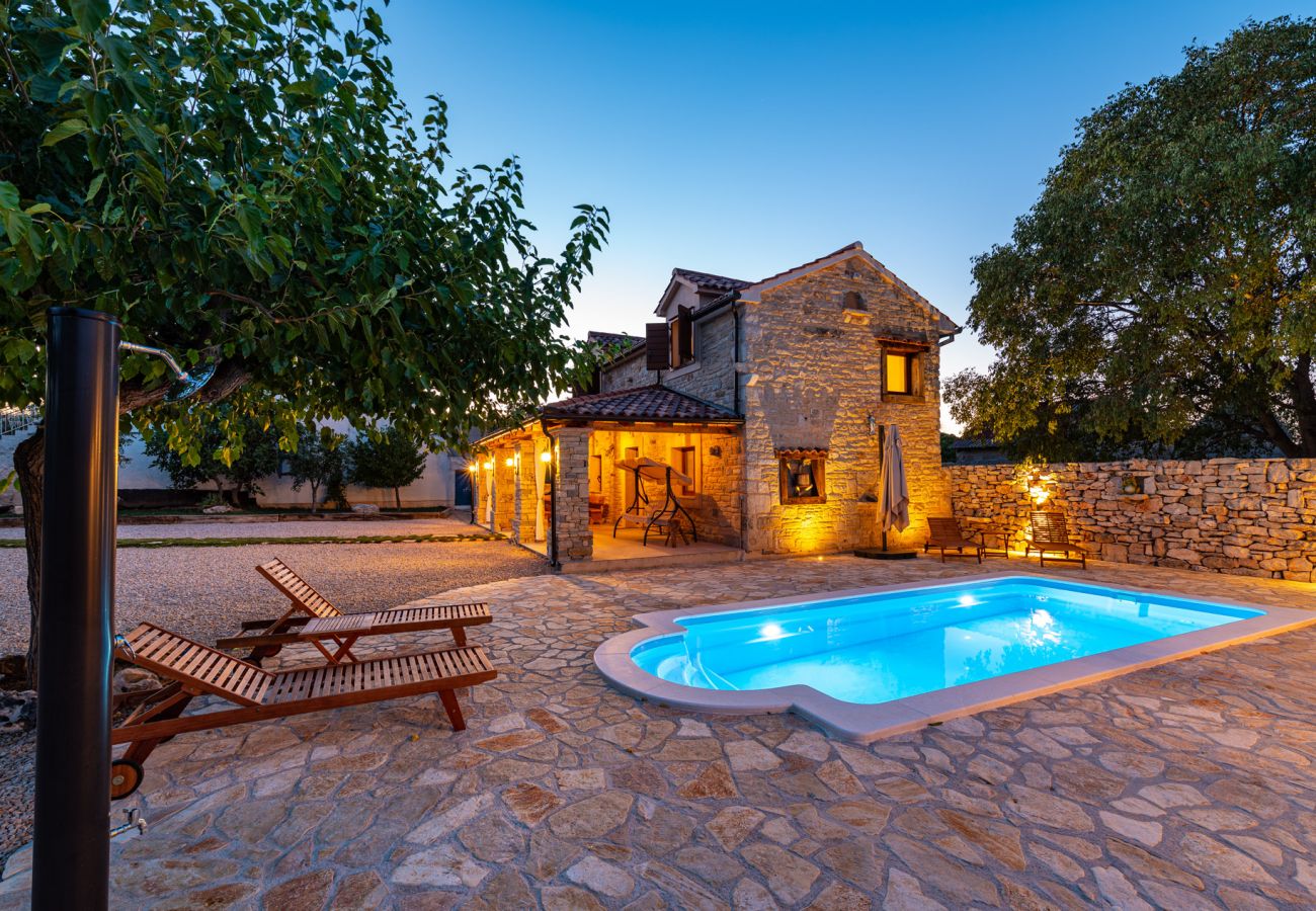 House in Stankovci - Poolincluded - Villa Malou