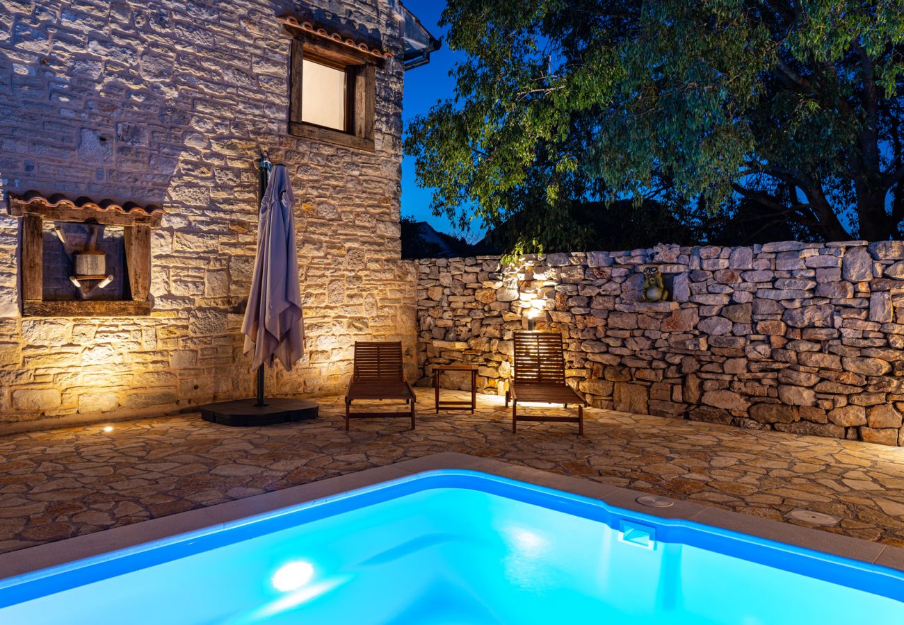 House in Stankovci - Poolincluded - Villa Malou