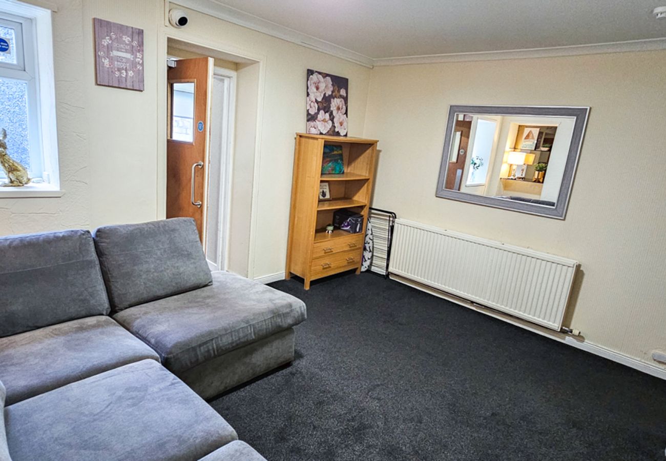 Rent by room in Inverness - mySTAYINN Telford Guest House Room 4