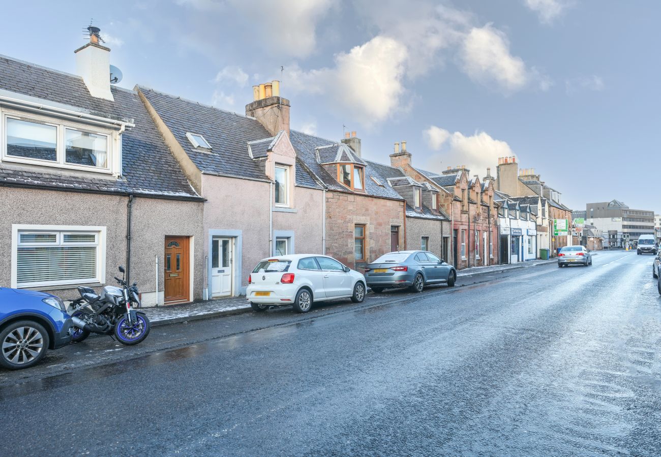 House in Inverness - Brand New Gorgeous 3 Bedroom House - Inverness