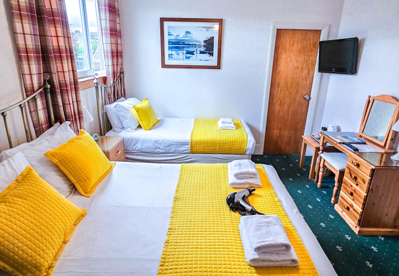 Rent by room in Inverness - mySTAYINN Abermar Guest House | Room 7