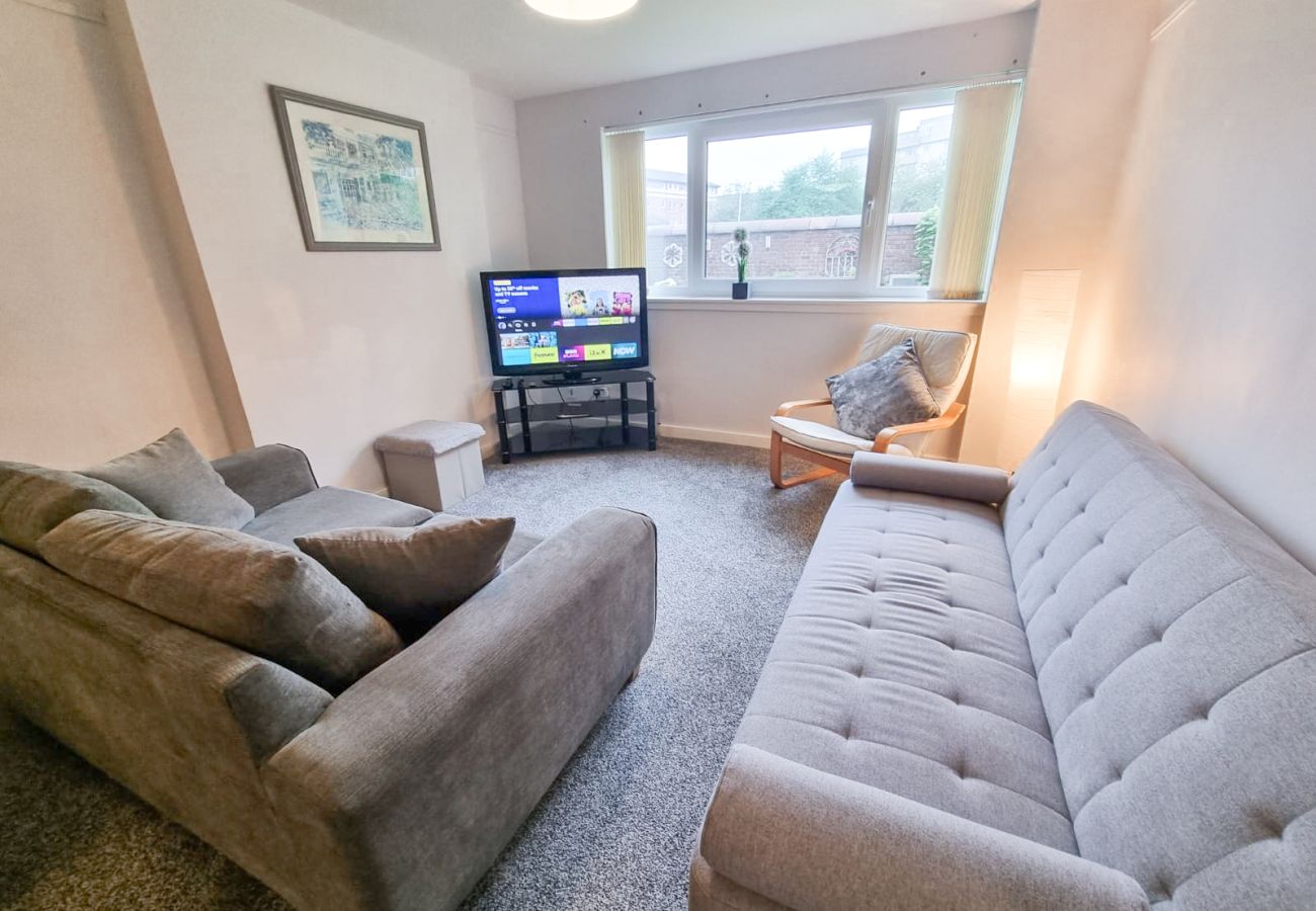 Apartment in Edinburgh - Westfield 2 Bedroom Apartment - Edinburgh 