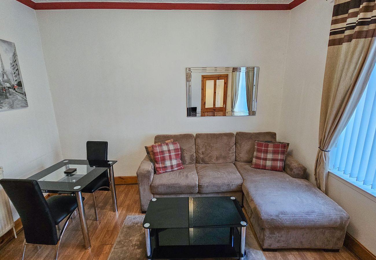 Apartment in Alexandria - Charming 1-Bedroom Home in Alexandria