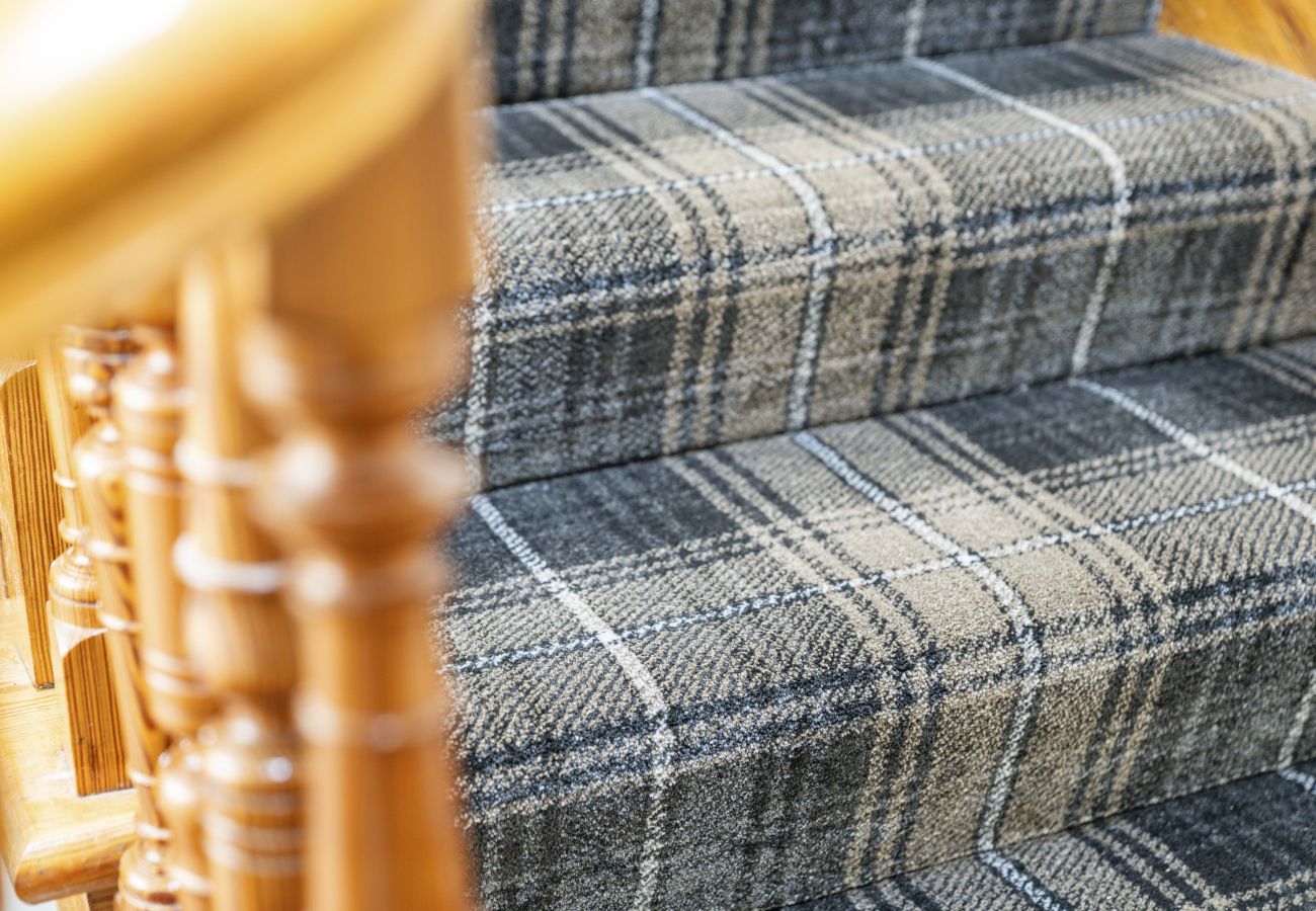 Rent by room in Inverness - mySTAYINN Cedar Villa Guest House - Room 3