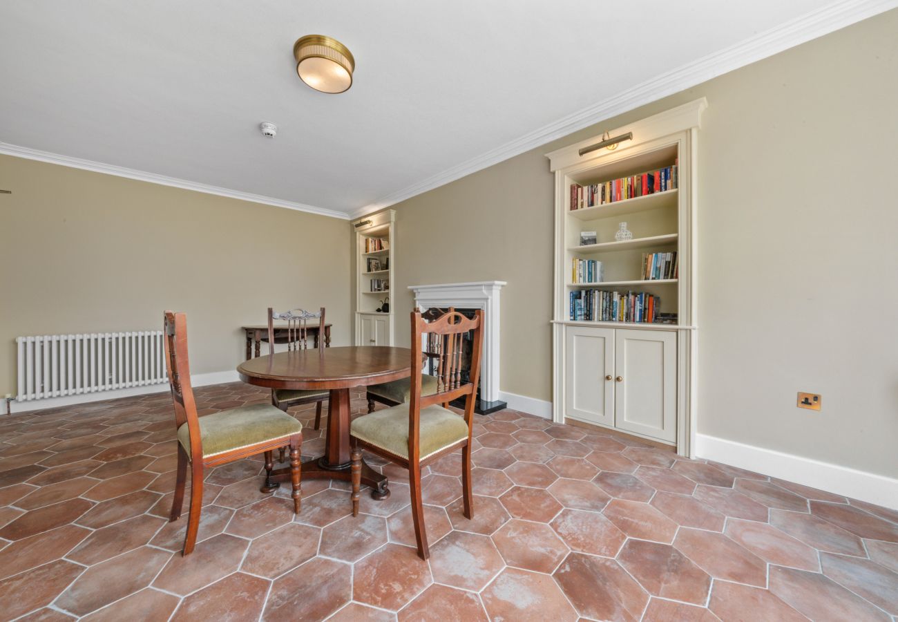 Rent by room in Onich - Cuilcheanna House - Tiree Room