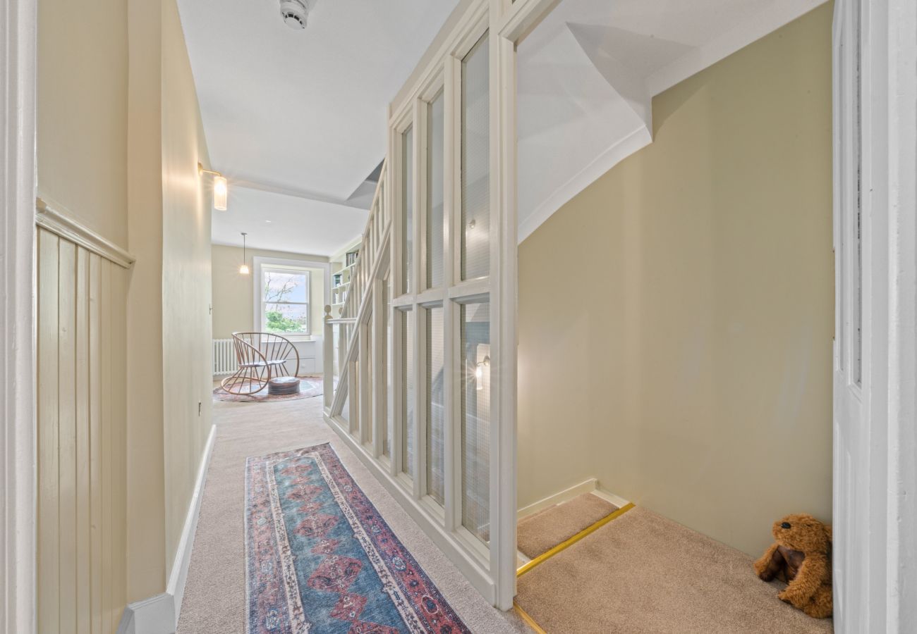 Rent by room in Onich - Cuilcheanna House - Arran Room 