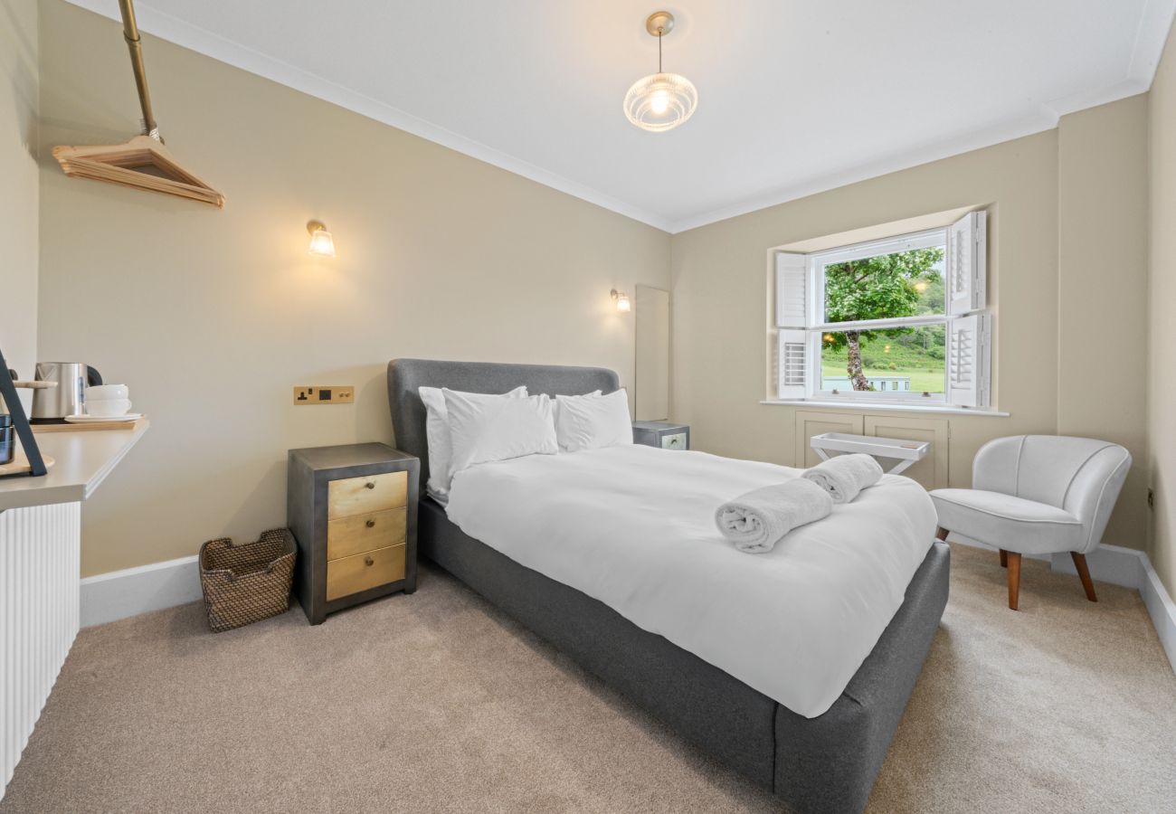 Rent by room in Onich - Cuilcheanna House - Iona Room 