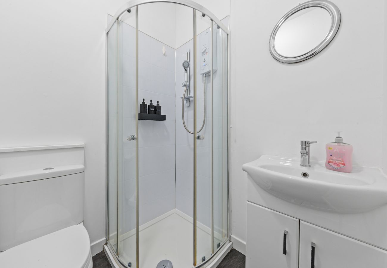 House in Bannockburn - Modern 5-Bedroom House - Bannockburn