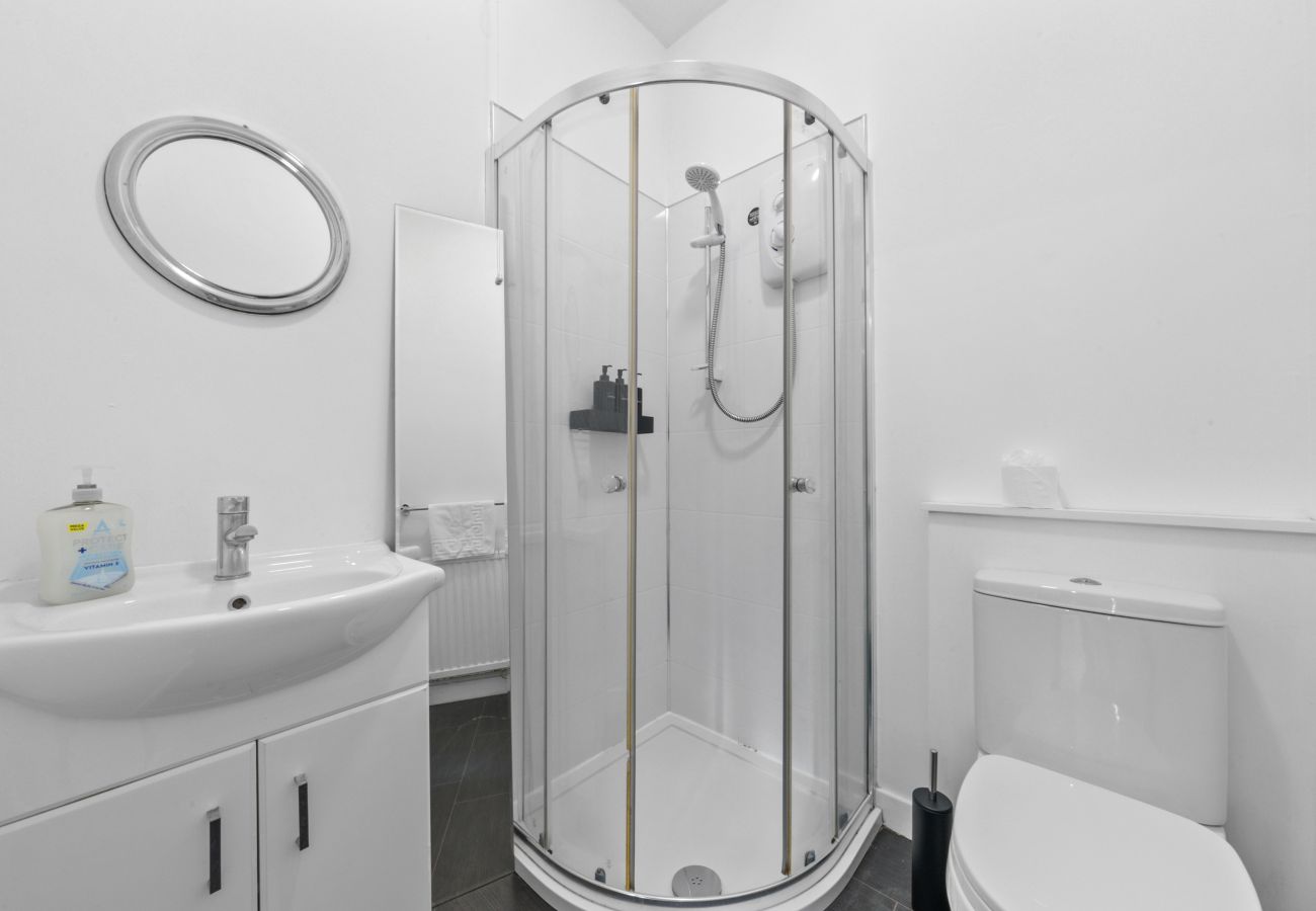 House in Bannockburn - Modern 5-Bedroom House - Bannockburn