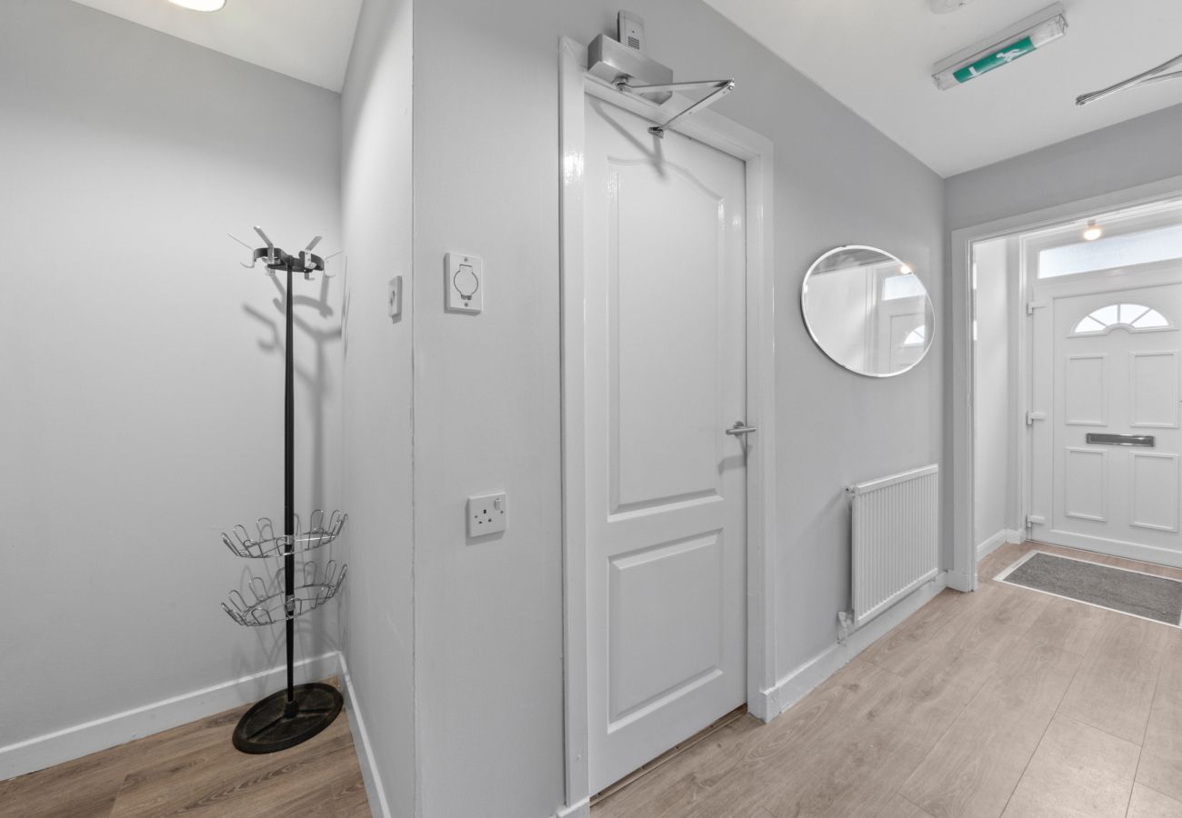 House in Bannockburn - Modern 5-Bedroom House - Bannockburn