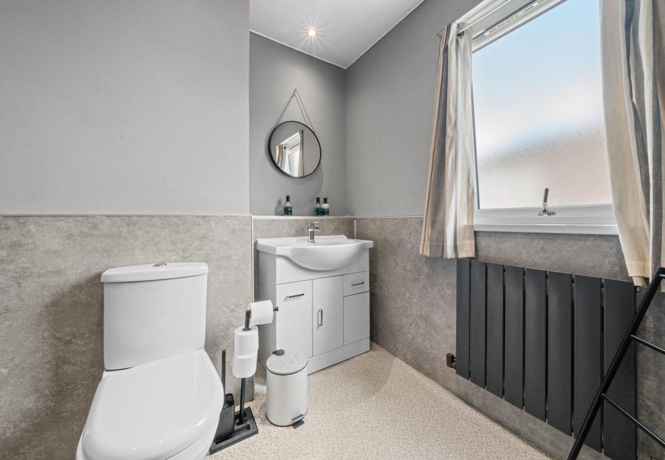 Rent by room in Inverness - Cloudhowe Cottage Guest House -  Room 1