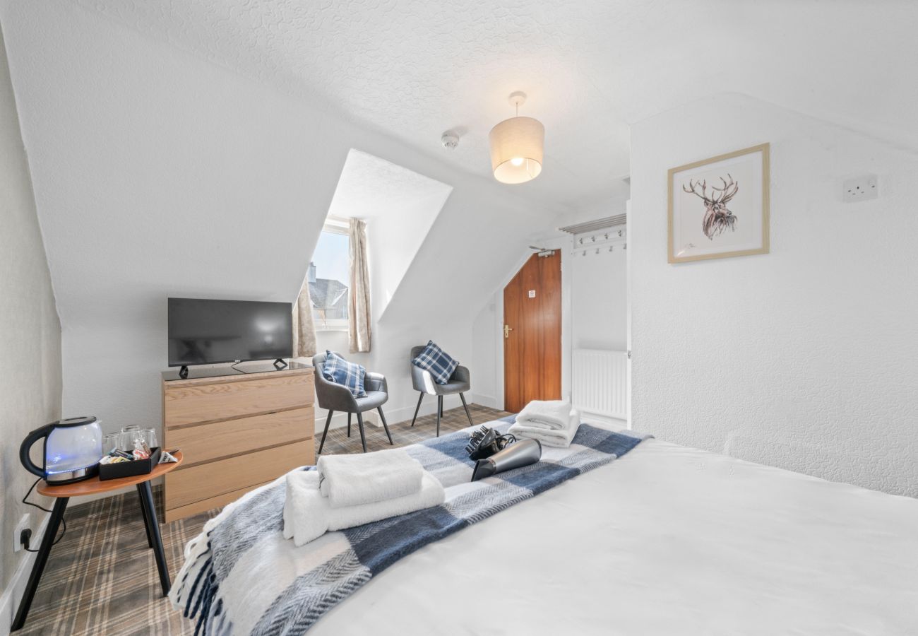 Rent by room in Inverness - Cloudhowe Cottage Guest House -  Room 3