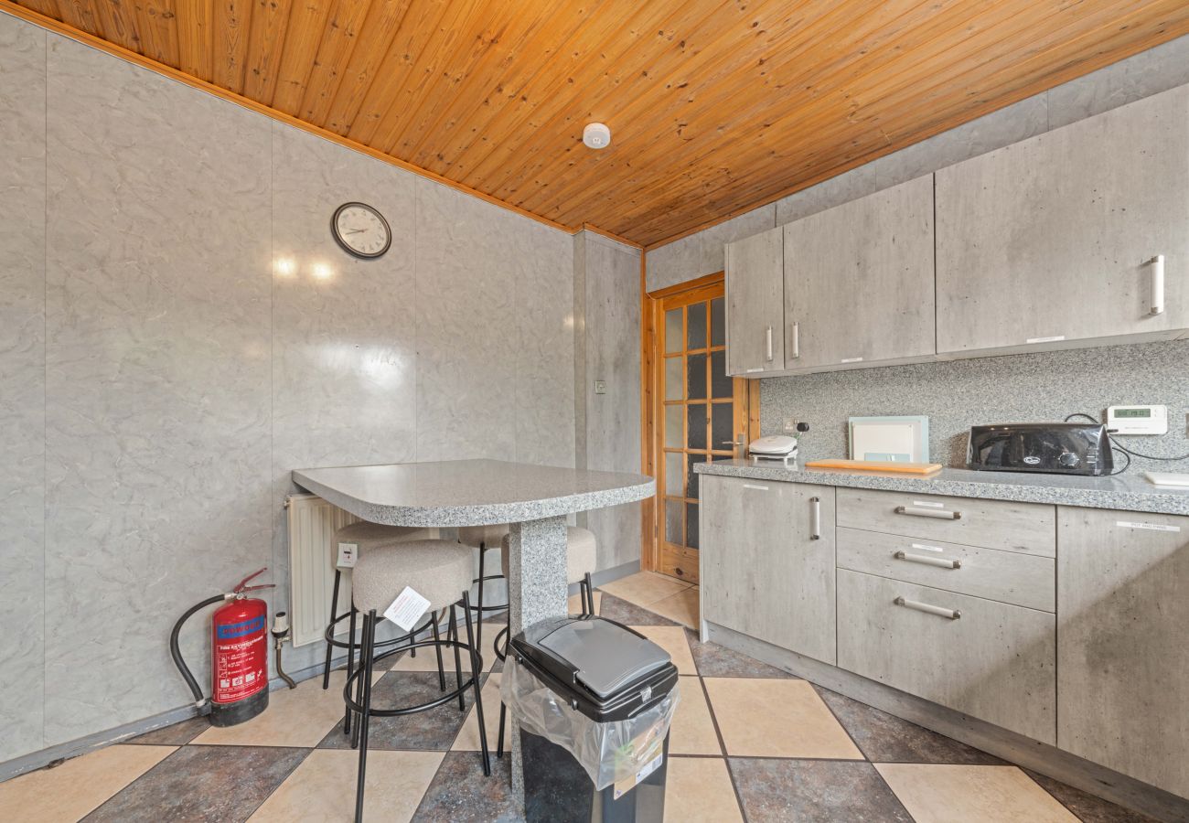 House in Edinburgh - Strathalmond 4 Bedroom House - Edinburgh