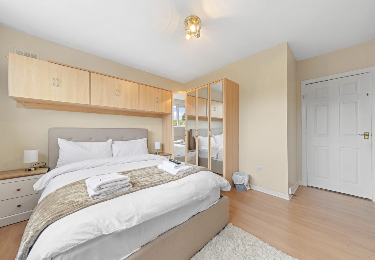 House in Edinburgh - Strathalmond 4 Bedroom House - Edinburgh