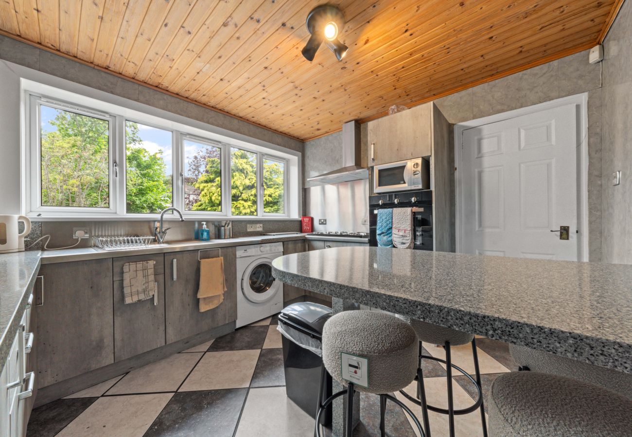 House in Edinburgh - Strathalmond 4 Bedroom House - Edinburgh