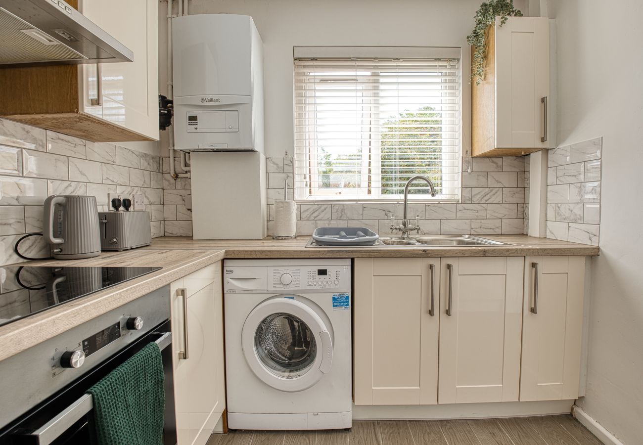 House in Bristol -  Crediton Cosy 3 Bedroom House - Bristol 	